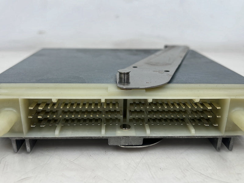 1998-2000 Volvo V70 S70 Bosch Engine Control Module ECU 0261204610 OEM #6304EM