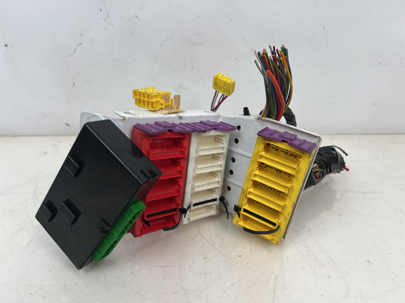 1998-2000 Volvo S70 V70 XC Lock Alarm Module & Fuse Junction Box OEM #6820EM