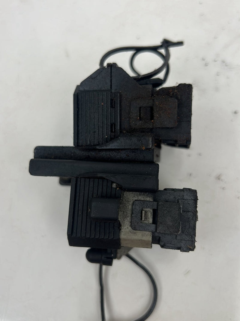 1990-1992 Volvo 740 745 940 Diagnostic Plug Code Connection Box OEM #5944EM