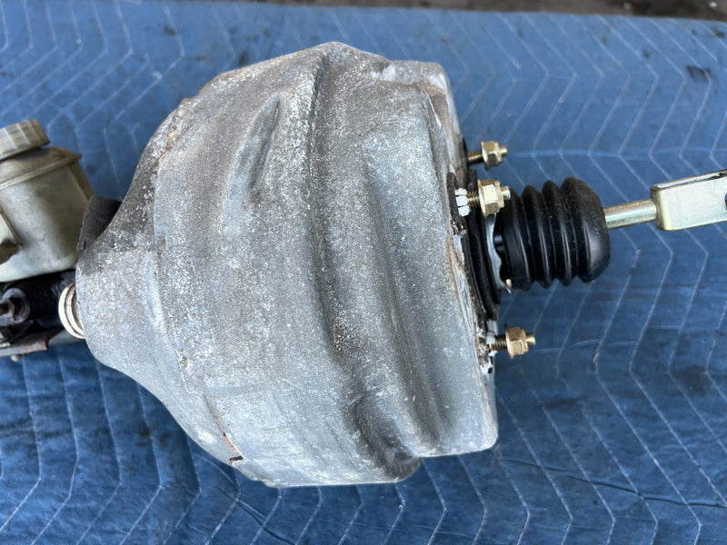 1989-1995 Volvo 740 940 Sedan Power Brake Booster & Master Cylinder OEM #3739EM