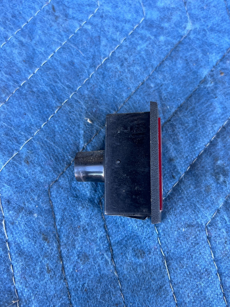 1986-1993 Volvo 240 244 245 Dash Passenger Seat Belt Indicator Light OEM #4344EM