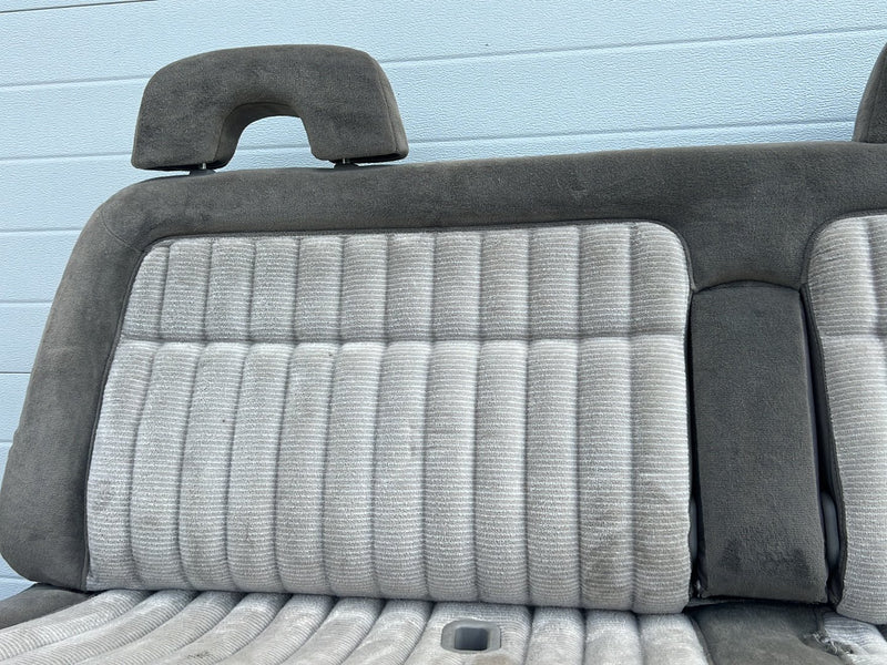 Chevrolet Silverado - Seat Front Pair