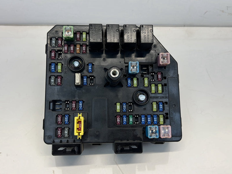 2012 Chevrolet Captiva Sport - Fuse Box PN: 22877740 22745851