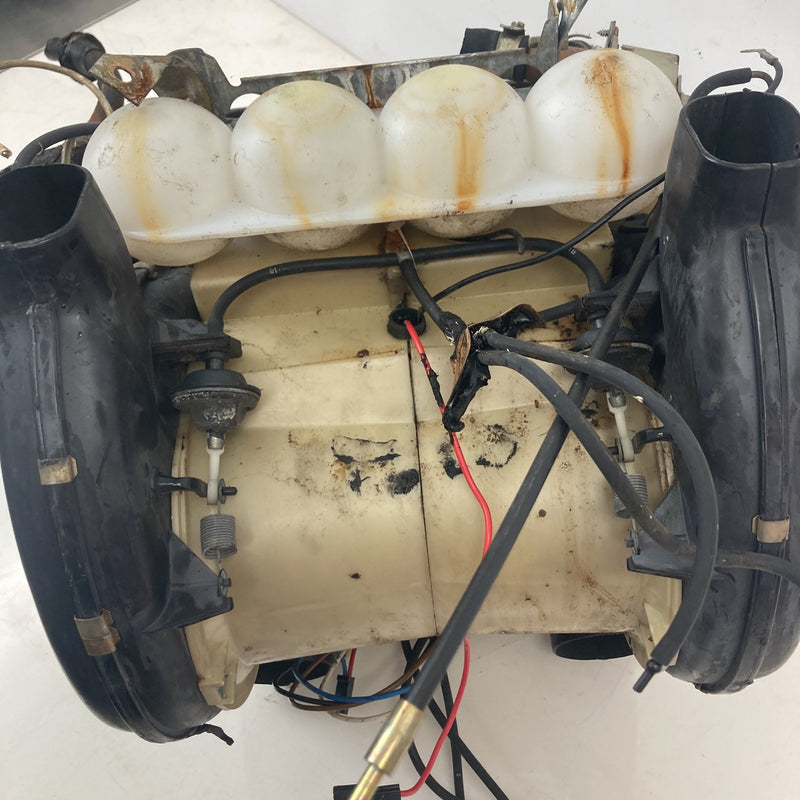 1981-1985 Volvo 240 245 HVAC Box Heater Core AC Assembly 1259981 OEM