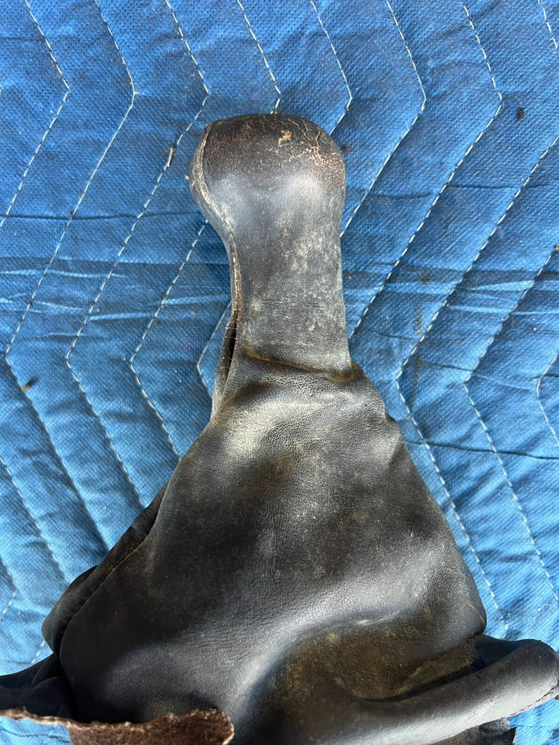 1983-1985 Porsche 944 Gear Shift Selector Knob Lever Assembly w/ Boot OEM#2460EM
