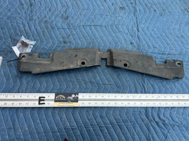 1989-1995 Volvo 740 940 Sedan Radiator Grille Cover Trim 3538306 OEM #3716EM