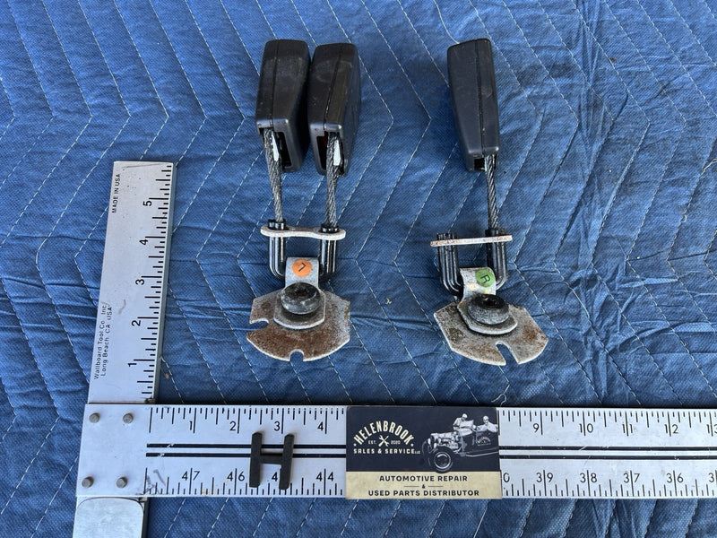 1998-2003 Jaguar XJR XJ8 X308 Rear Seat Belt Buckle Receiver Set Of 3 OEM #4702E