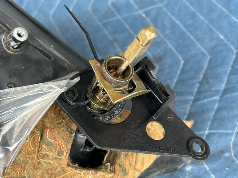 1989-1995 Volvo 740 940 Sedan Front Driver Left Side Mirror Assembly OEM #3663EM