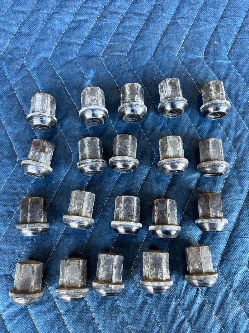 1983-1985 Porsche 944 Wheel Lug Nut Bolt Complete Set of 20 OEM #2455EM