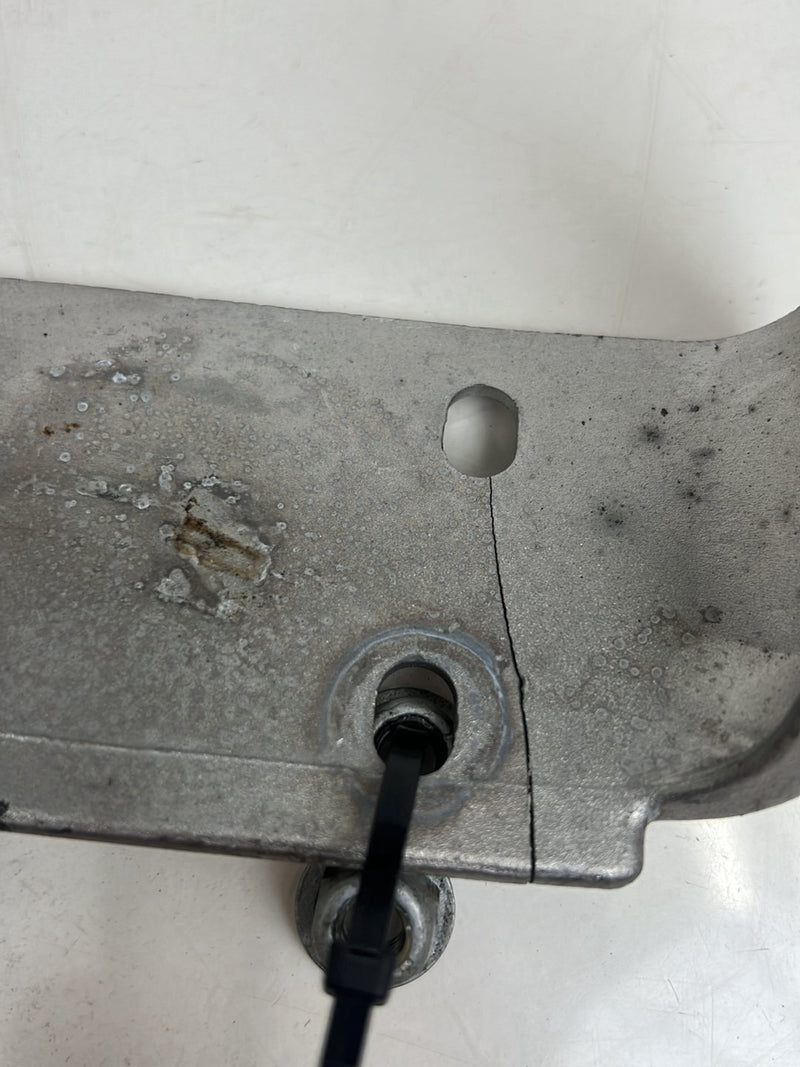 1996-2003 Audi S8 D2 A8 Arm Rest Center Console Mount Bracket Frame OEM #6433EM