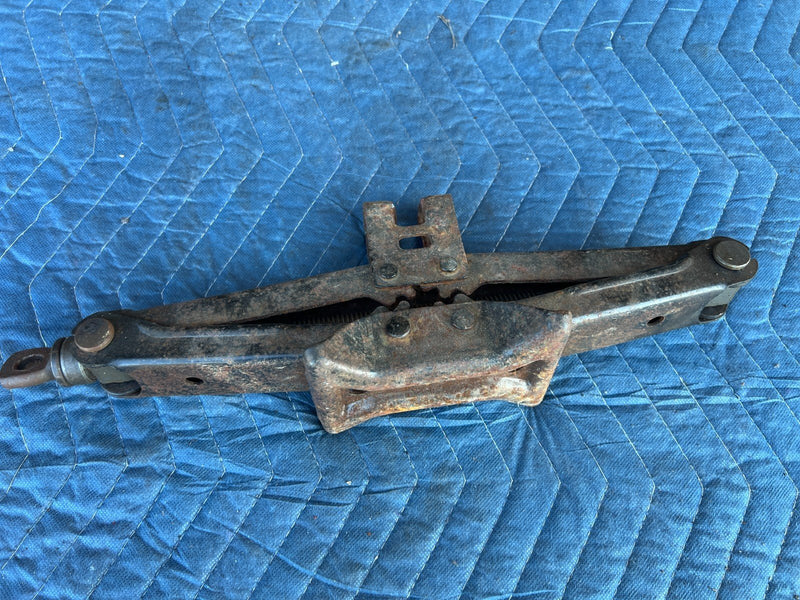 2003-2008 Toyota Corolla Emergency Spare Tire Scissor Jack OEM #3355EM