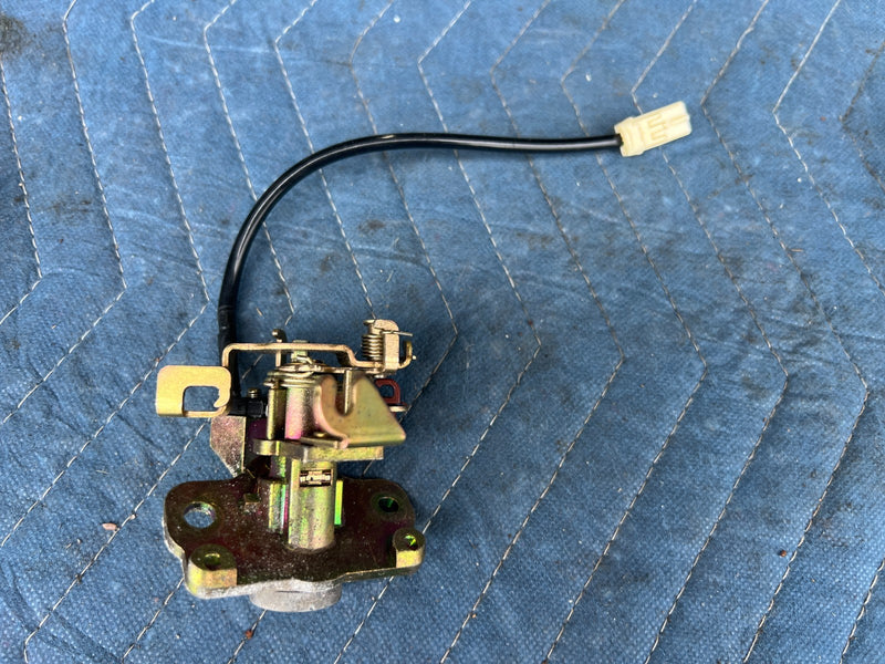 2002-2006 Toyota Camry Rear Trunk Deck Lid Lock Actuator Latch OEM #5003EM