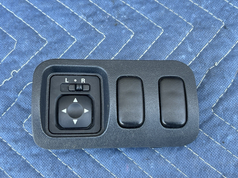 2006-2012 Mitsubishi Eclipse Power Mirror Adjustment Switch & Trim OEM #4401E