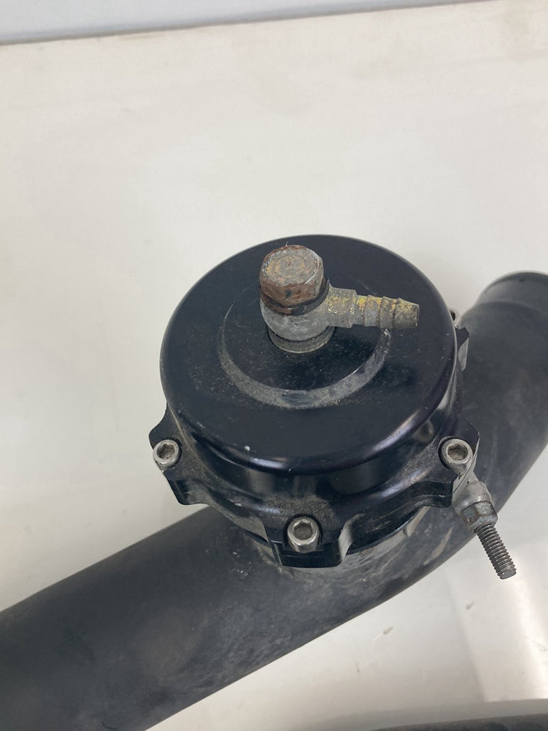 1992 Volvo 940 944 - Intercooler Pipe PN: 3547919 5147