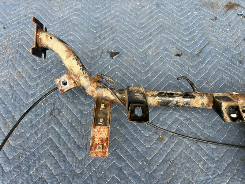 1985-1988 Suzuki Samurai SJ413 Dashboard Brace Assembly Hood Release 72310-83022
