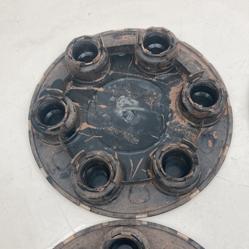 1996 Chevrolet Silverado GMT800 - Hub Cap PN: 1572387