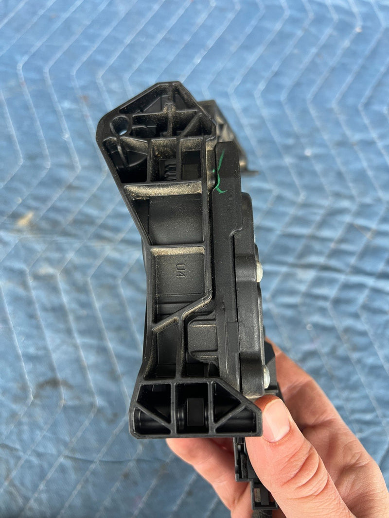 2012-2015 Chevy Cruze Gas Accelerator Pedal Assembly 13252702 OEM #2222CN