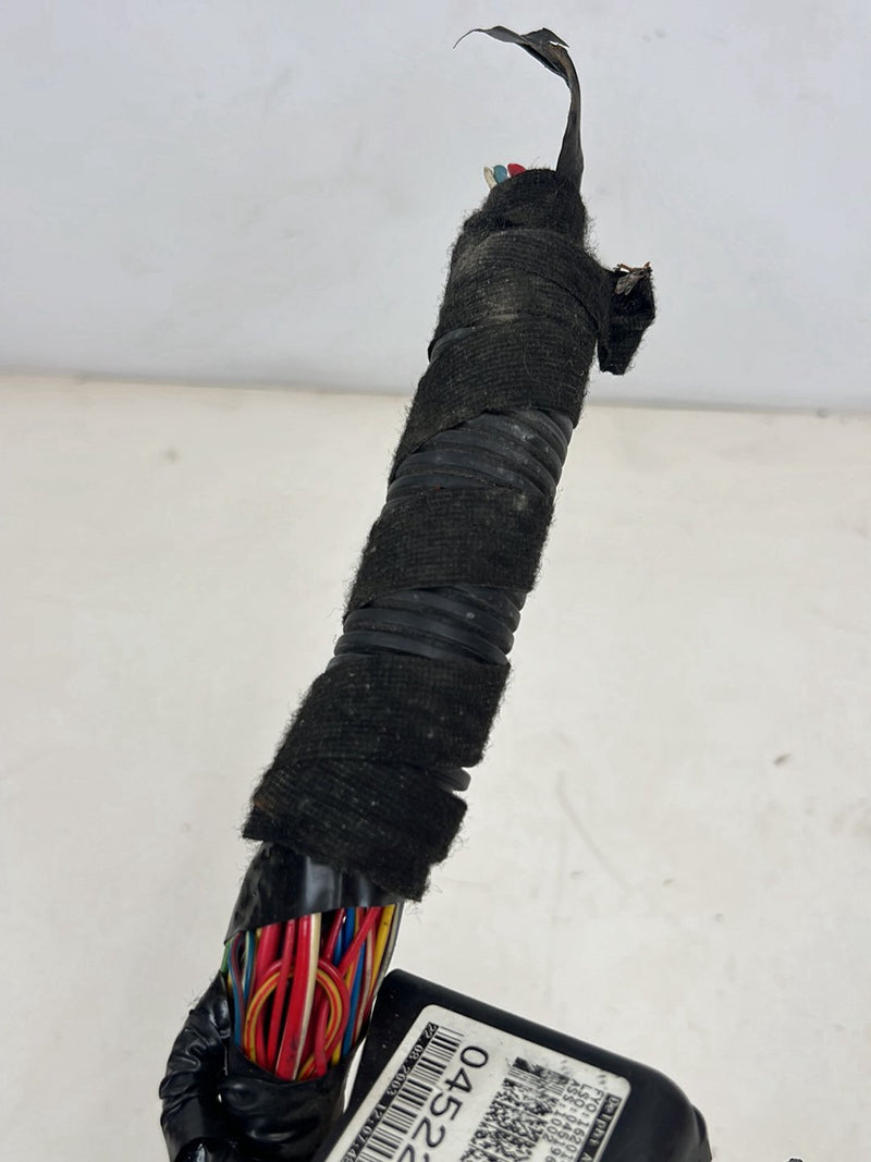 2004-2007 Volvo S60R V70R Cabin Relay Fuse Box Module 8622520 OEM #5781EM