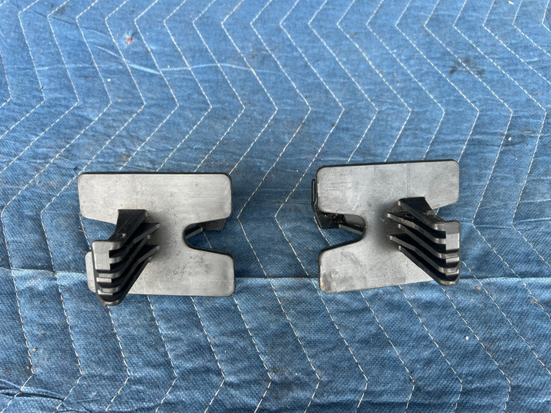 1992-1995 Volvo 940 740 Rear Seat Lower Cushion Retainer Clip Pair OEM #3220EM
