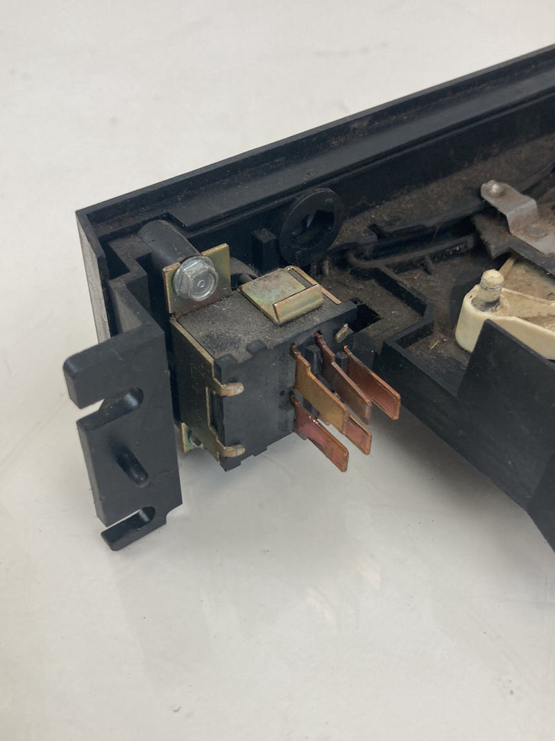 1988 Chevrolet Silverado 1500 GMT400 - HVAC Climate Control PN: 16054617-1