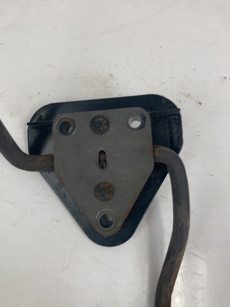 1995-1998 Chevrolet Silverado 2500 GMT400 Gas Pedal 15978096 OEM