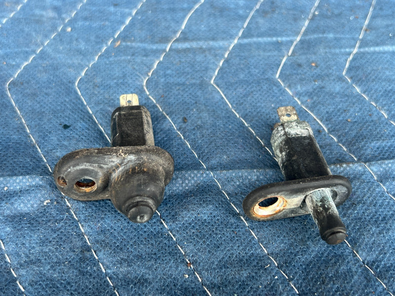 1992-1995 Volvo 940 740 Dome Light Door Open Close Switch Set of 4 OEM #3221EM