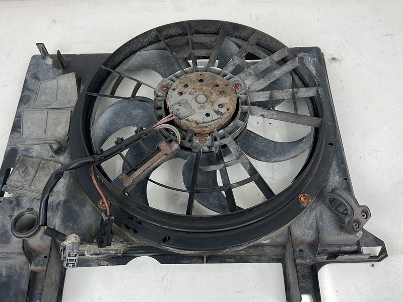 1993-1997 Volvo 850 Engine Cooling Fan & Shroud Turbo 5 Cyl 2.3L OEM