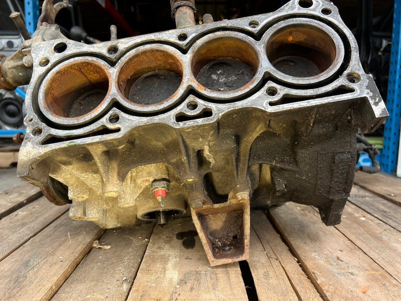 1985-1988 Suzuki Samurai SJ413 Engine Long Block OEM