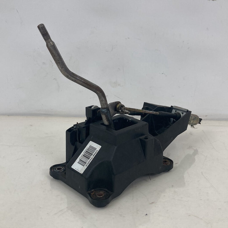 2002-2004 Honda CR-V RD2 Manual Shifter Assembly 5 Speed OEM #5092M
