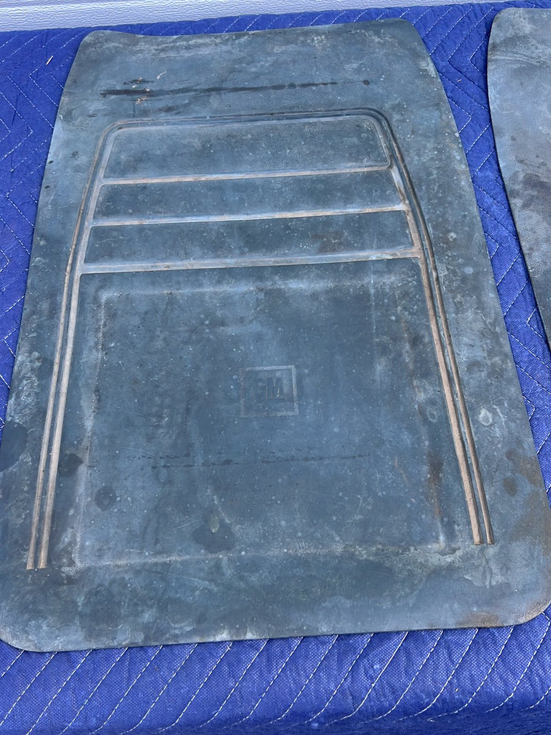 1988-1998 Chevrolet Silverado GMC OBS Right Left Floor Mat Pair Blue OEM #5506EM