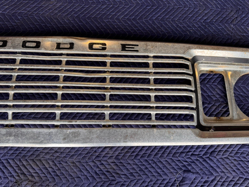 1977-1978 Dodge Truck Tin Front Grille D150 Pickup Aluminum Trim OEM #4770E