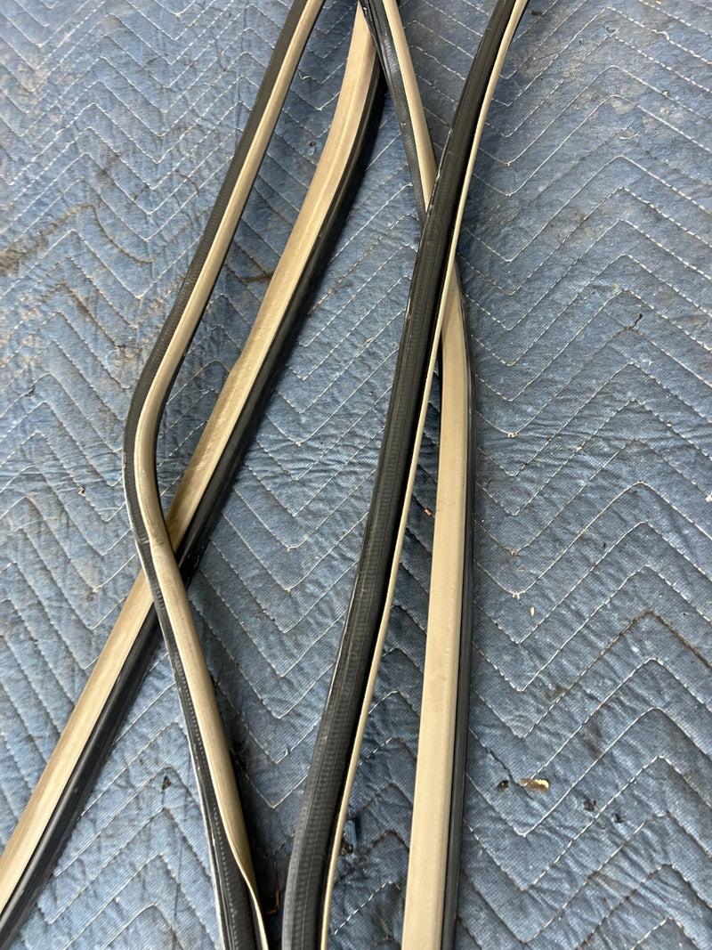 2002-2006 Toyota Camry Door Seal Weatherstripping Trim Beige Set of 4 OE #5015EM