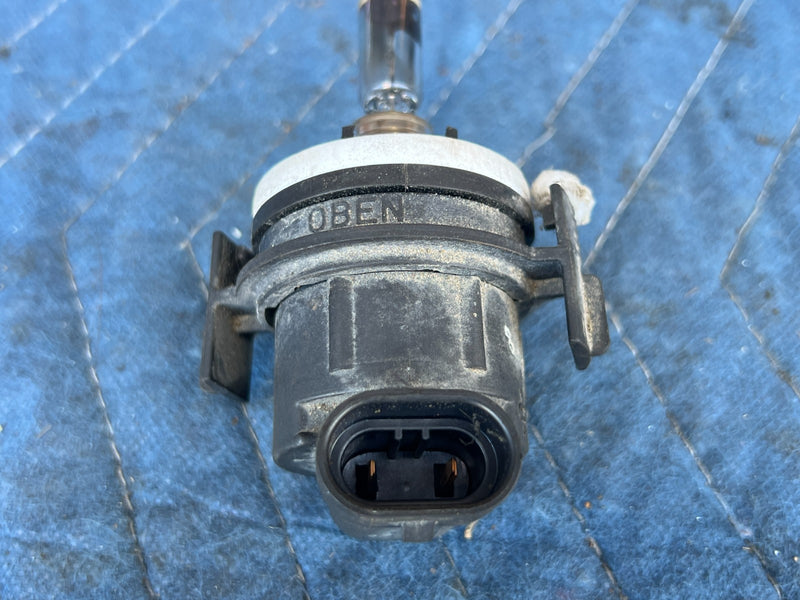 2002-2005 BMW 330xi 325xi E46 High Beam Headlight Lamp Bulb Socket OEM #4801EM