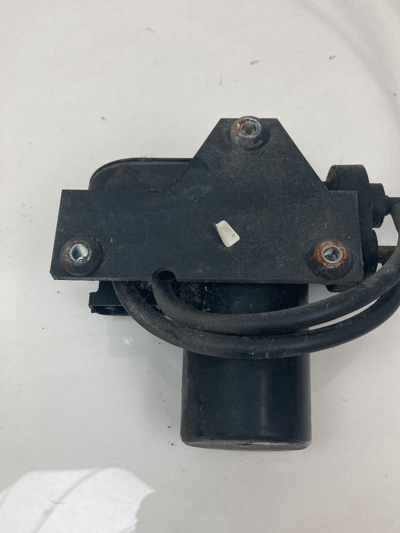 1992 Volvo 940 944 - Cruise Control Vacuum & Cable PN: 1273226 003572