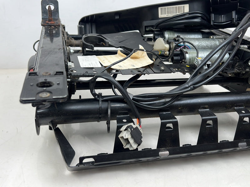 1998-2000 Volvo V70R V70 Front Passenger Right Seat Base Frame 990216 OEM #5931EM