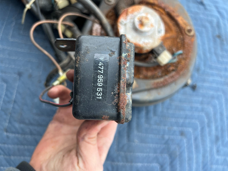 1983-1985 Porsche 944 Blower Motor & Heater HVAC AC Heat Box Assembly OEM#2566EM