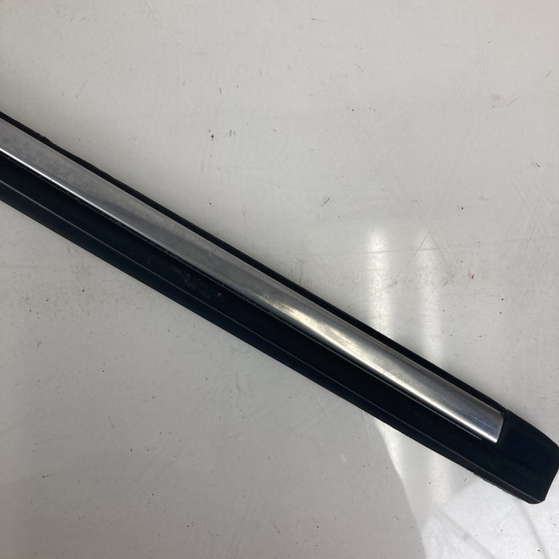 1981-1985 Volvo 240 245 Front Right Fender Belt Line Trim Passenger OEM