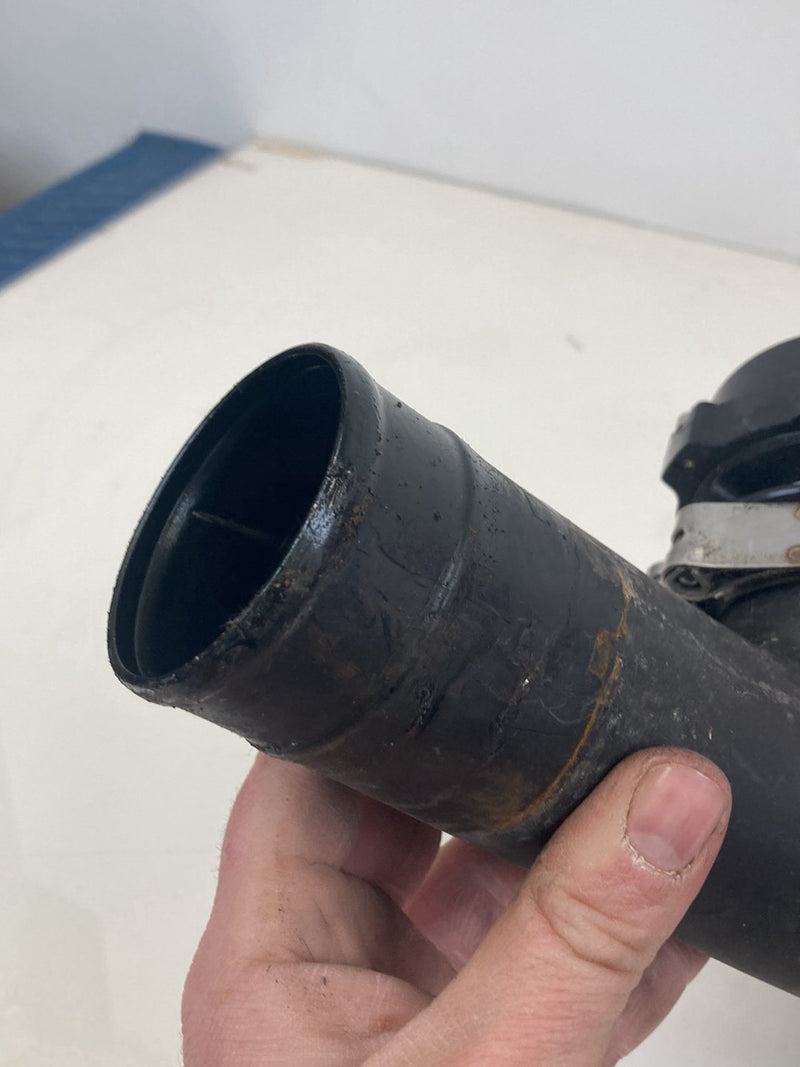 1992 Volvo 940 944 - Intercooler Pipe PN: 3547919 5147