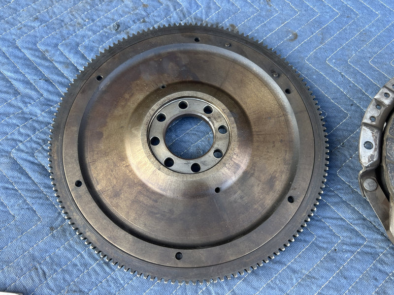 1978 Volvo 240 242 - Flywheel  PN: 2T1213 1861352444