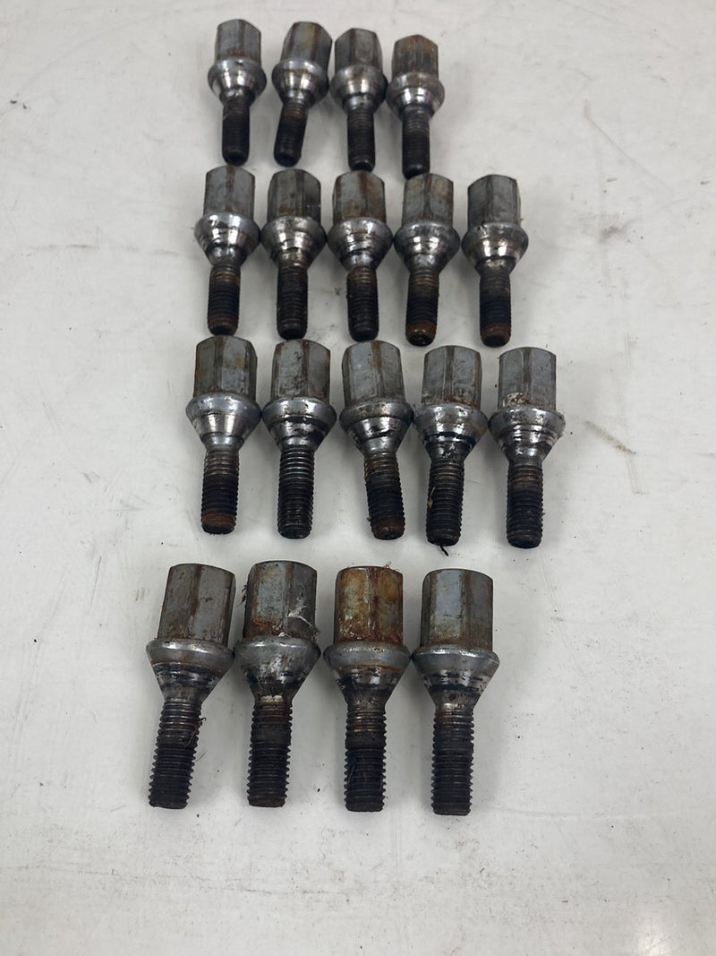 1998-2000 Volvo V70 Lug Nuts Bolts Set of 18 OEM #5225M