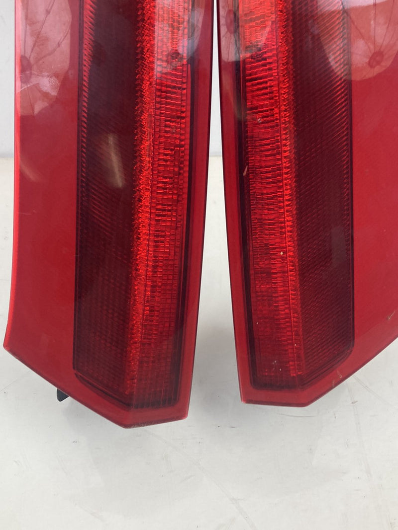 2005 Volvo XC90 I 275 Tail Light Pair Upper LH RH 30678221 30678220 OEM #4816M
