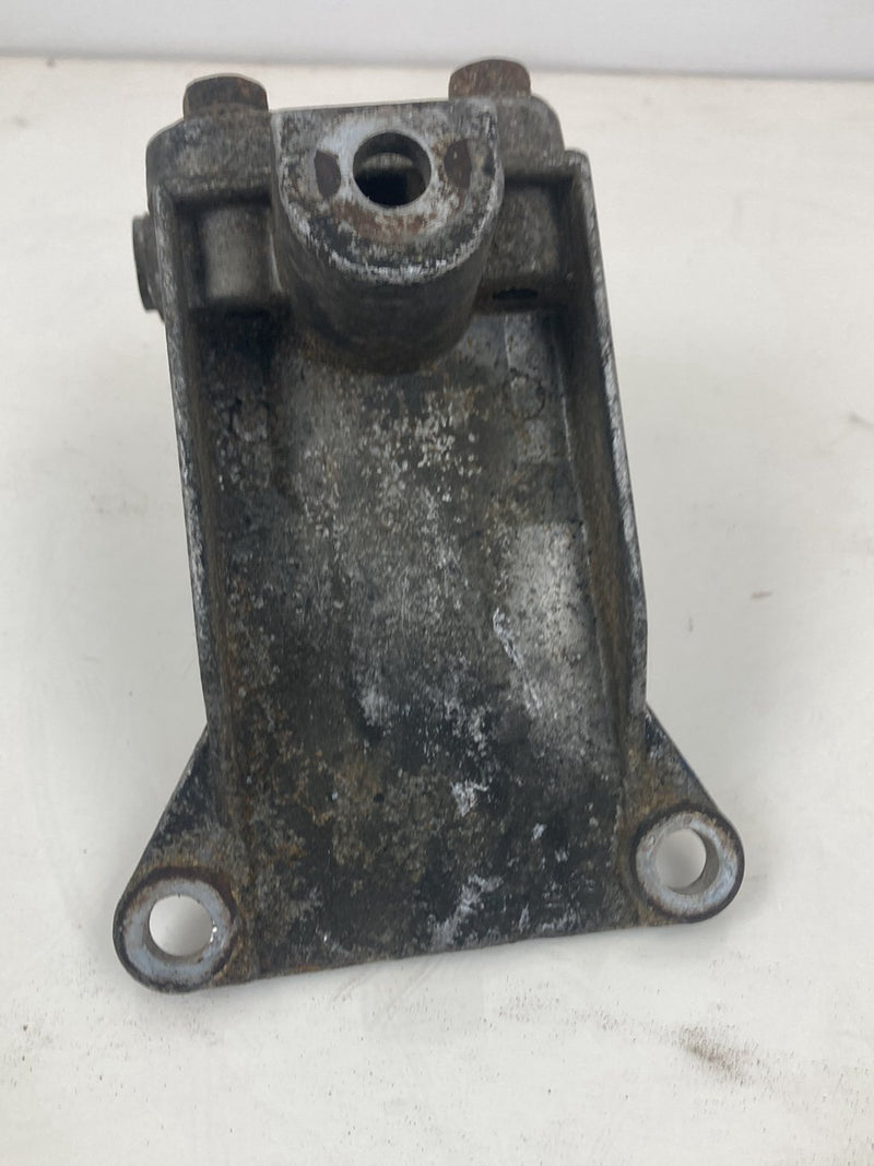 1975-1980 Volvo 244 Fuel Filter Bracket Diesel 1455523 OEM #4306M
