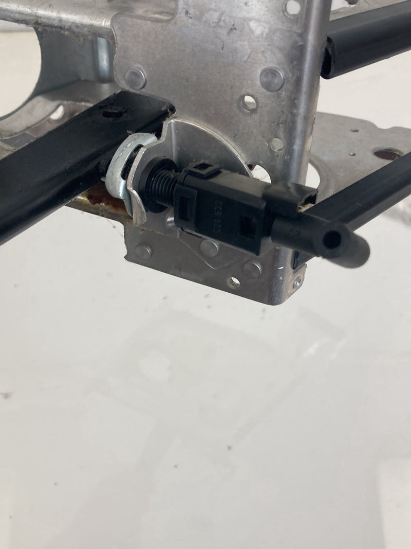 1992 Volvo 940 944 - Brake Pedal