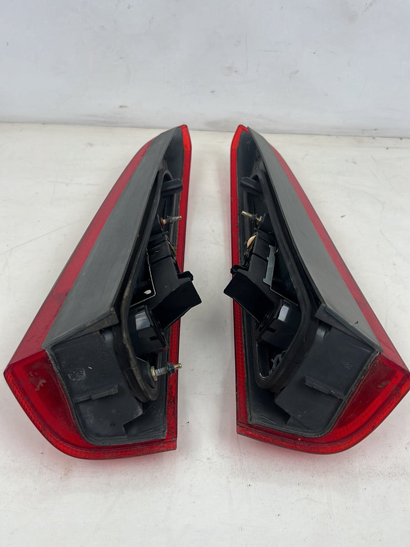 1998-2000 Volvo V70 S70 Upper Lower Tail Light Lamp Assembly Full Set OEM
