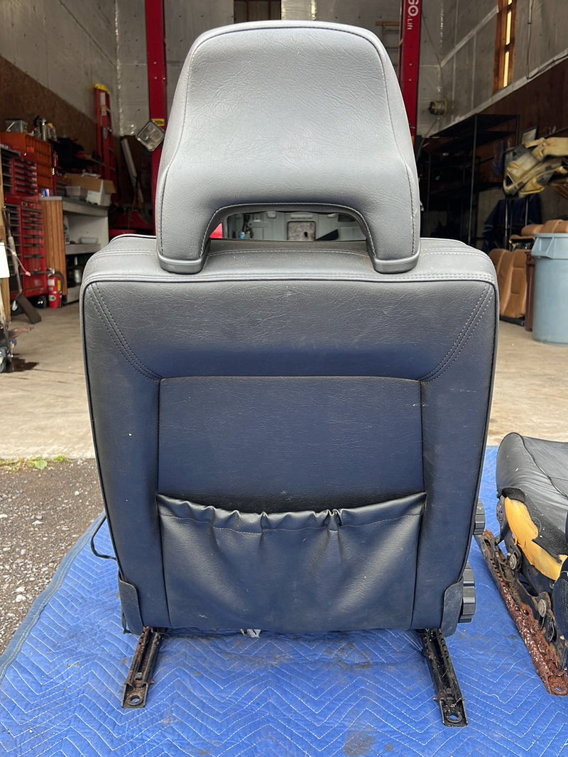 1990-1992 Volvo 740 745 940 Front Left Right Seat Pair Black Leather OEM #5998EM