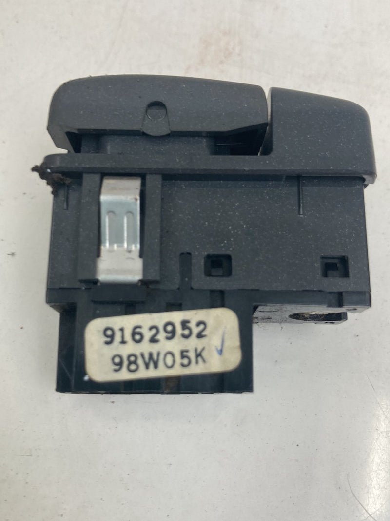 1998-2000 Volvo V70 P80 Defrost Switch Mirror Rear Window 9162952 #5166M