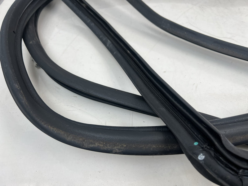 1998-2000 Volvo S70 V70 XC Door Seal Weatherstripping Set of 4 OEM #6893EM