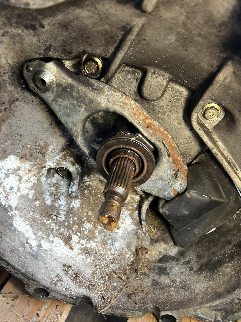 1975-1980 Volvo 244 240 K2 LM22 Manual Transmission Assembly 1023534 OEM #5434EM
