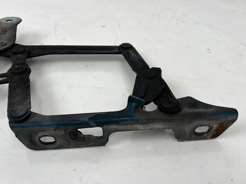 1990-1992 Volvo 740 745 940 Engine Bonnet Hood Hinge Pair w/ Bolts OEM #5916EM