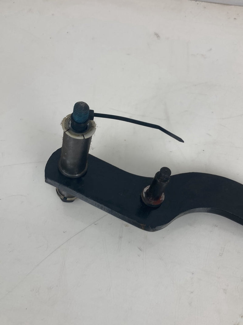 1995-1998 Chevrolet Silverado 2500 GMT400 Brake Pedal 15732200 OEM